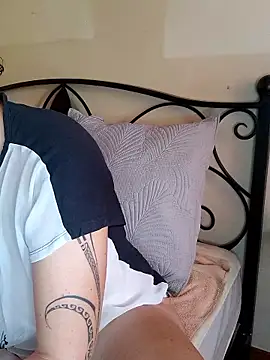 Snapshot of emiliemilf chatting on 15, 1, 2026 emiliemilf online show from 15, 1, 2026