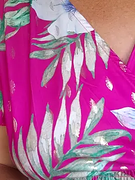 Snapshot of emiliemilf chatting on 5, 3, 2026 emiliemilf online show from 5, 3, 2026