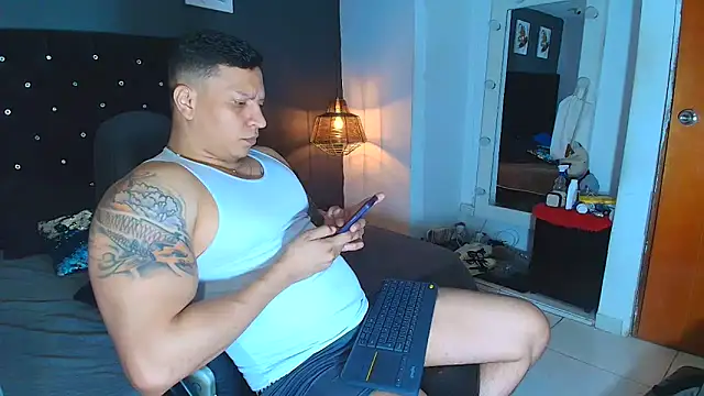 ethan dalton  online show from 1, 11, 2025