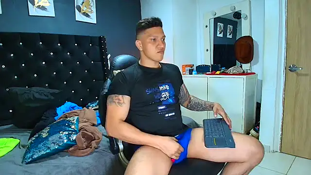 ethan dalton  online show from 22, 4, 2026