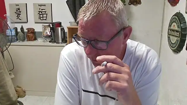 JamesBauer online show from 21, 4, 2026