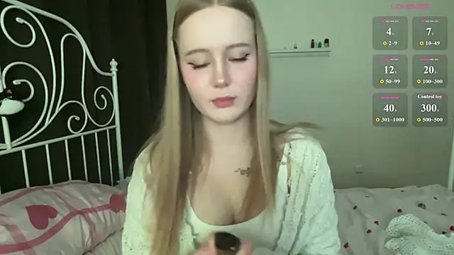 LolyaMin online show from 23, 4, 2026