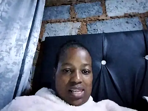 Snapshot of sexylira chatting on 19, 4, 2026 sexylira online show from 19, 4, 2026