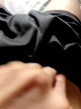 Snapshot of 317894 chatting on 10, 10, 2025 317894 online show from 10, 10, 2025