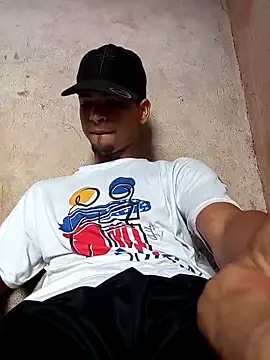 Snapshot of 317894 chatting on 6, 11, 2025 317894 online show from 6, 11, 2025