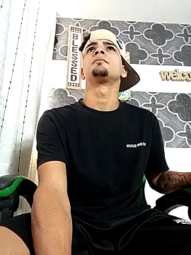 Snapshot of 317894 chatting on 17, 1, 2026 317894 online show from 17, 1, 2026