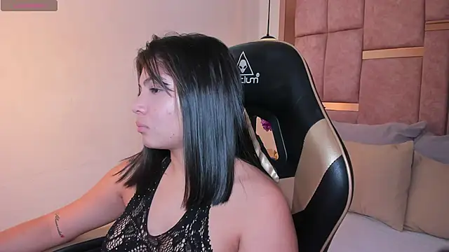 abby roux online show from 23, 4, 2026