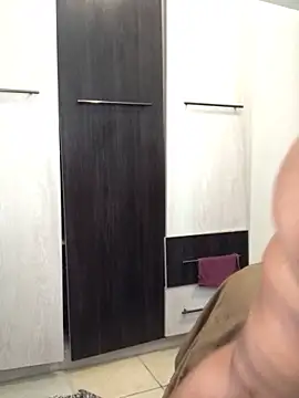 Elonelo online show from 10, 9, 2025