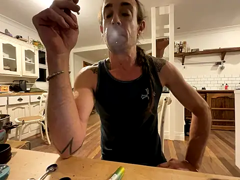 mastertittiefkr online show from 18, 11, 2025