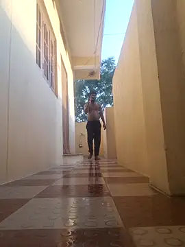 hot integer online show from 18, 4, 2026