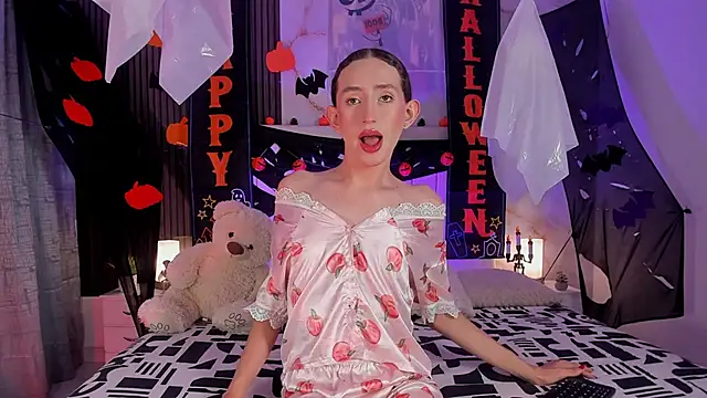 peachandtyron  online show from 23, 10, 2025