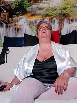 QueenPammy1 online show from 21, 2, 2026