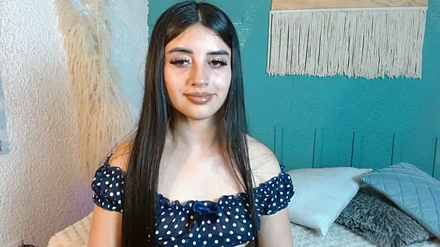 Snapshot of Parker_Lee chatting on 28, 10, 2025 Parker Lee online show from 28, 10, 2025