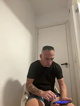 mateocali25 online show from 23, 7, 2026