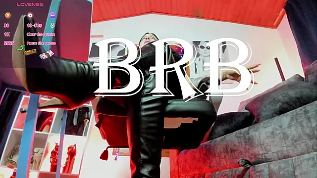  LuanaDabbraccio online show from 22, 11, 2025