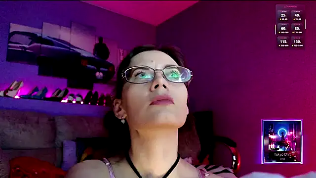 MilanaPure online show from 4, 12, 2025