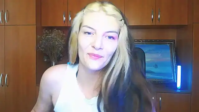 VanessaRey  online show from 14, 6, 2026