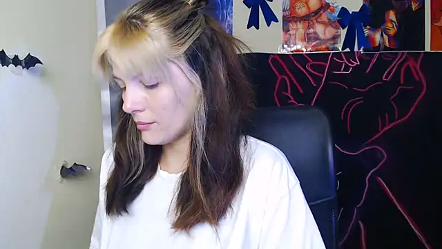 VanessaRey  online show from 16, 6, 2026