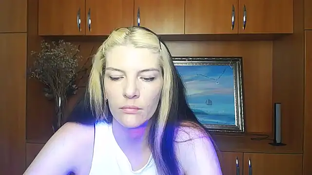 VanessaRey  online show from 23, 6, 2026