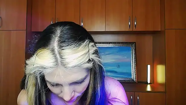 VanessaRey  online show from 7, 7, 2026