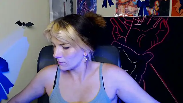 VanessaRey  online show from 17, 7, 2026