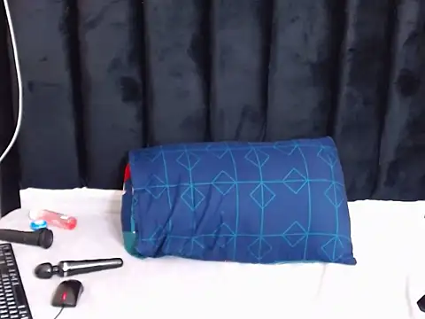 AriesCake online show from 22, 3, 2025