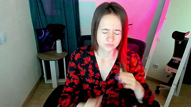 Catherine e online show from 7, 10, 2025