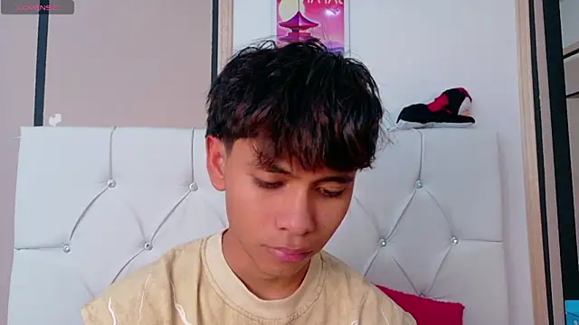 Ethan Westt online show from 27, 4, 2026