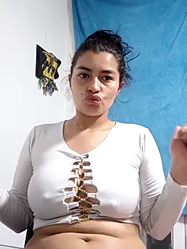 Snapshot of AlanaHotxx chatting on 11, 9, 2025 AlanaHotxx online show from 11, 9, 2025