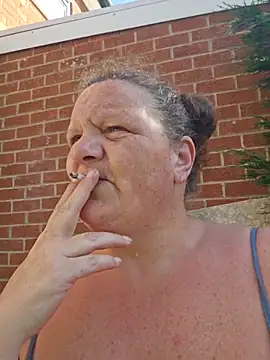 MissQueenBeex online show from 26, 5, 2026