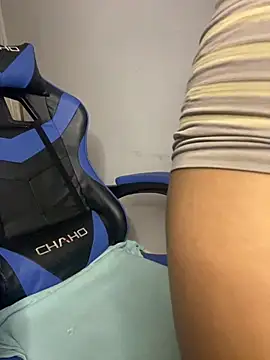 Snapshot of taimara_1 chatting on 24, 9, 2025 taimara 1 online show from 24, 9, 2025