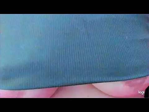 Snapshot of SammyDirtySlut chatting on 5, 12, 2025 SammyDirtySlut online show from 5, 12, 2025