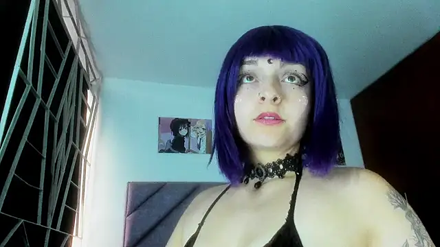 KARINNA  RAVEN online show from 13, 10, 2025