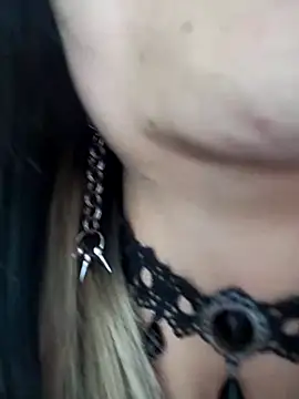 KARINNA  RAVEN online show from 18, 4, 2026