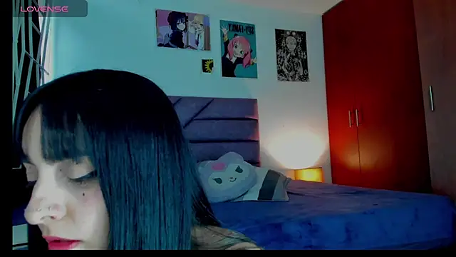 KARINNA  RAVEN online show from 21, 5, 2026
