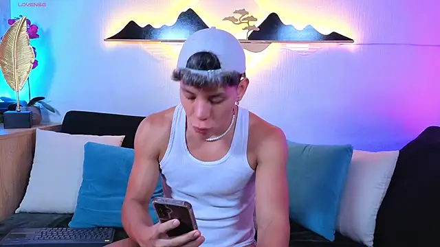 Almiboys online show from 22, 4, 2026