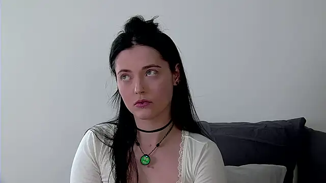 AshleyD  online show from 11, 6, 2026
