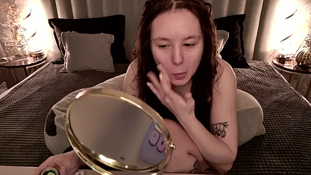 CarolineTenders online show from 30, 4, 2026