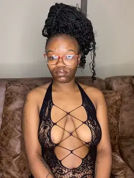 Snapshot of YummyMelanin117 chatting on 11, 2, 2026 YummyMelanin117 online show from 11, 2, 2026