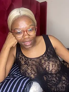 Snapshot of YummyMelanin117 chatting on 18, 2, 2026 YummyMelanin117 online show from 18, 2, 2026