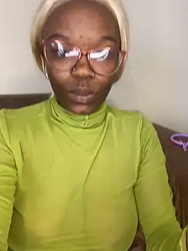 Snapshot of YummyMelanin117 chatting on 26, 2, 2026 YummyMelanin117 online show from 26, 2, 2026