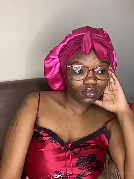 Snapshot of YummyMelanin117 chatting on 2, 3, 2026 YummyMelanin117 online show from 2, 3, 2026