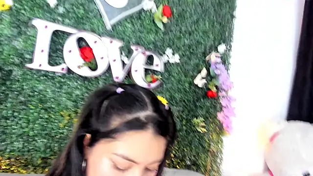 Snapshot of Ayshel_01 chatting on 20, 3, 2025 Ayshel 01 online show from 20, 3, 2025