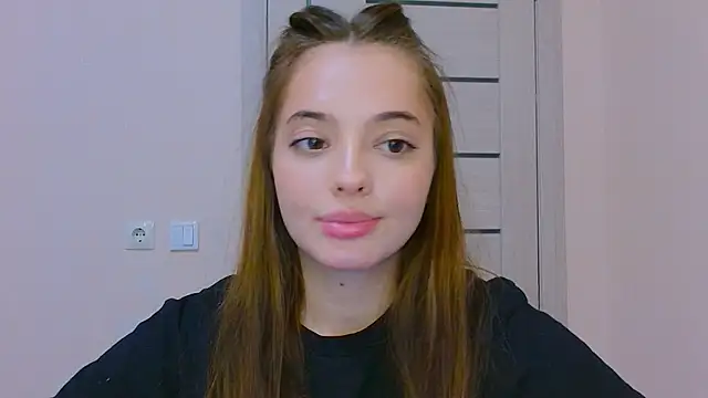 MelanieAlves online show from 16, 9, 2025