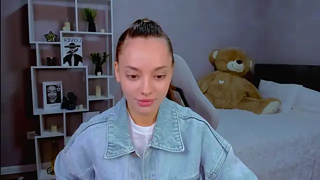 MelanieAlves online show from 26, 4, 2026