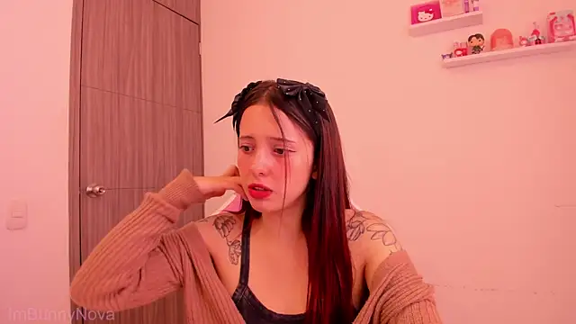 ImBunnyNova online show from 13, 6, 2026