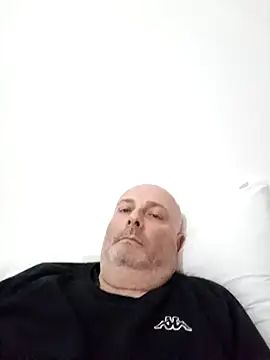 Snapshot of Alexis_Bull chatting on 22, 3, 2025 Alexis Bull online show from 22, 3, 2025