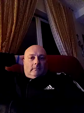 Snapshot of Alexis_Bull chatting on 1, 2, 2026 Alexis Bull online show from 1, 2, 2026