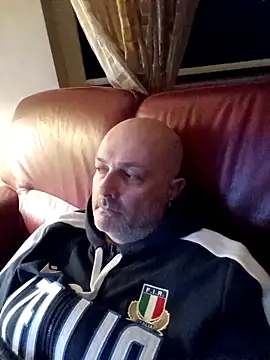 Snapshot of Alexis_Bull chatting on 14, 2, 2026 Alexis Bull online show from 14, 2, 2026