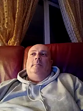 Snapshot of Alexis_Bull chatting on 17, 3, 2026 Alexis Bull online show from 17, 3, 2026